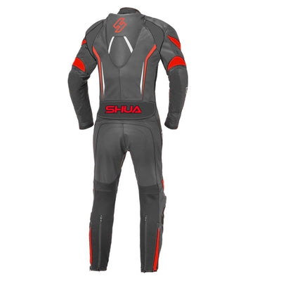 Shua-Infinity-1Teiler-Motorrad-Leder-Anzug-Lederkombi-Schwarz-Rot-Koln-Deutschland-3-min